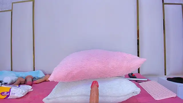 paola rodriguez online show from 09.29.25