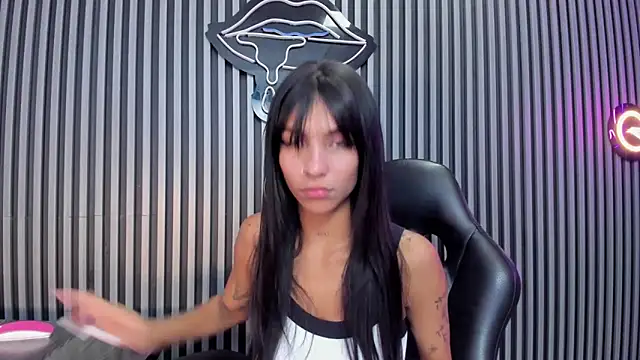 LauraAristizabal online show from 02.03.25