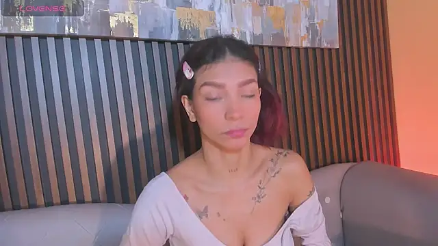 LauraAristizabal online show from 09.15.25