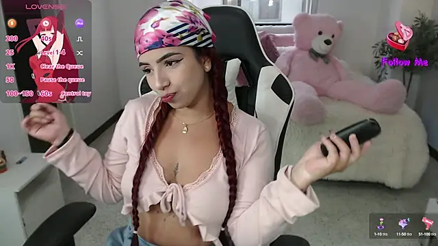 vane lopez  online show from 01.07.25