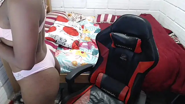 sexyjustin202 online show from 12.17.24