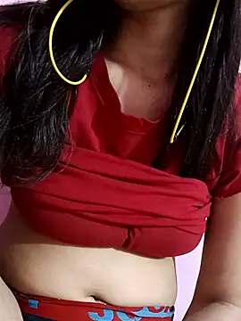 CuteSarikaLIVE online show from 04.20.26