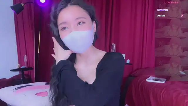 Snapshot of alaia-EDP chatting on 12.17.24 alaia-EDP online show from 12.17.24