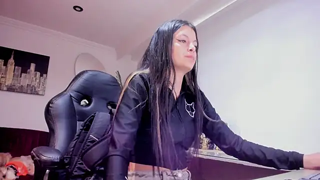 Meghan320 online show from 02.27.26