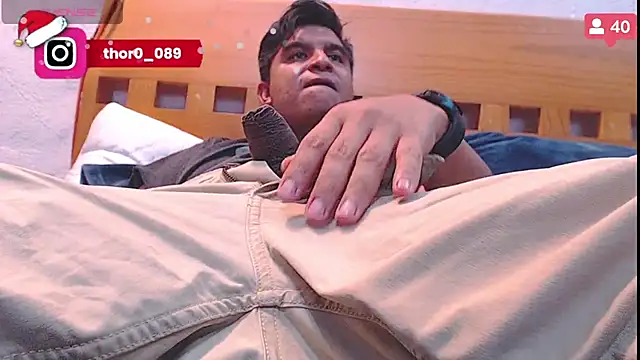 Snapshot of thor000089 chatting on 01.02.25 thor000089 online show from 01.02.25