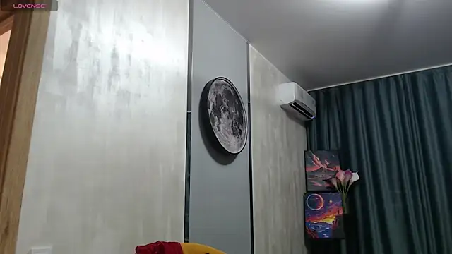 Stacy Davice online show from 06.05.26