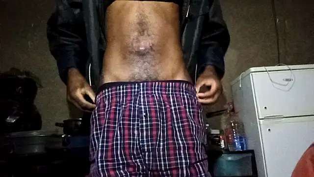 Snapshot of clintsix chatting on 11.14.25 clintsix online show from 11.14.25