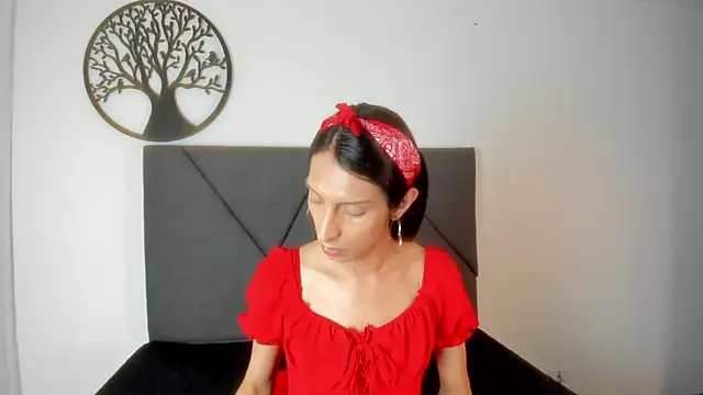 Victoria Badgal  online show from 11.26.25