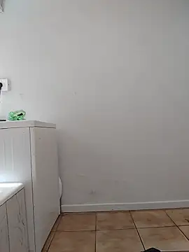 Snapshot of Happypotplants chatting on 02.20.26 Happypotplants online show from 02.20.26