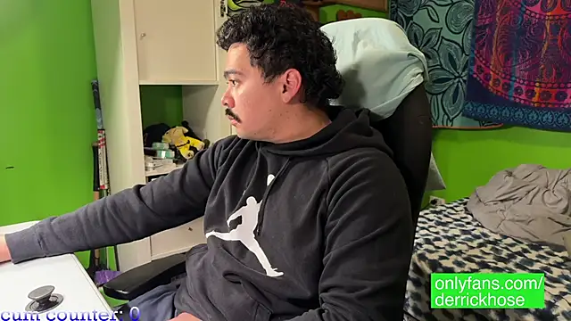 DerrickHose online show from 03.08.25