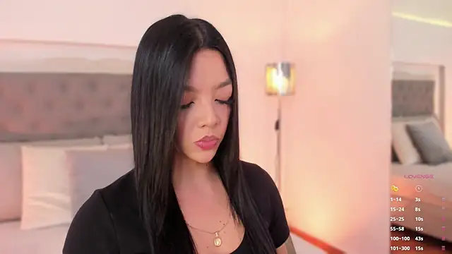 sarah hiill online show from 01.24.25