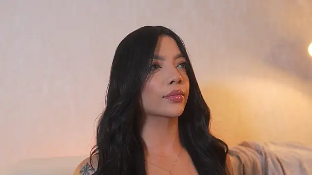 sarah hiill online show from 12.02.25