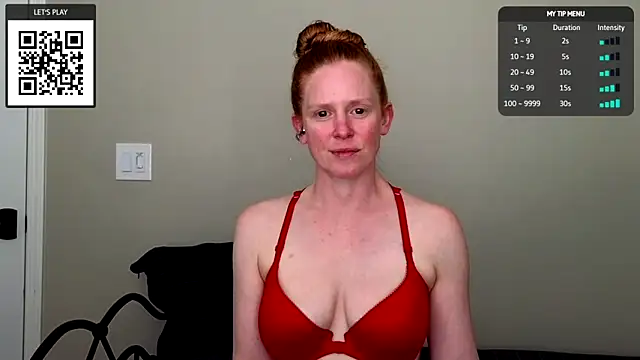 CharlotteDoe online show from 11.18.25