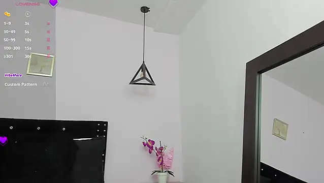 CeliWoods online show from 12.22.24