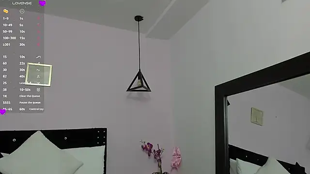 CeliWoods online show from 02.15.25