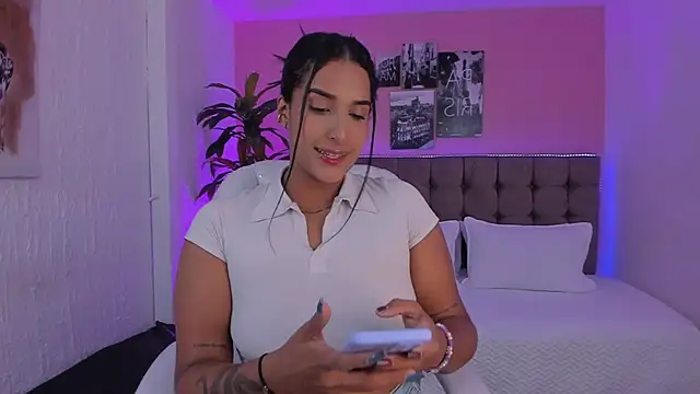 Stefhanyblow online show from 01.25.25