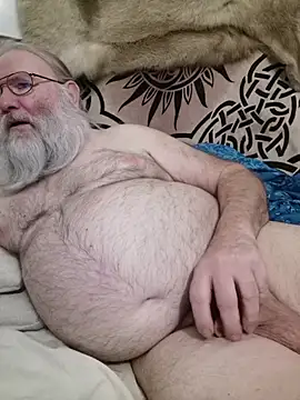 Snapshot of SexySantaC chatting on 11.24.25 SexySantaC online show from 11.24.25