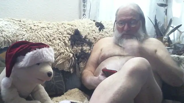 SexySantaC online show from 12.21.25
