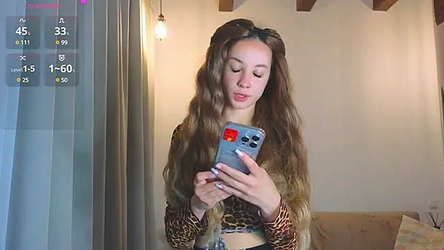 EmelyBenz online show from 03.02.25