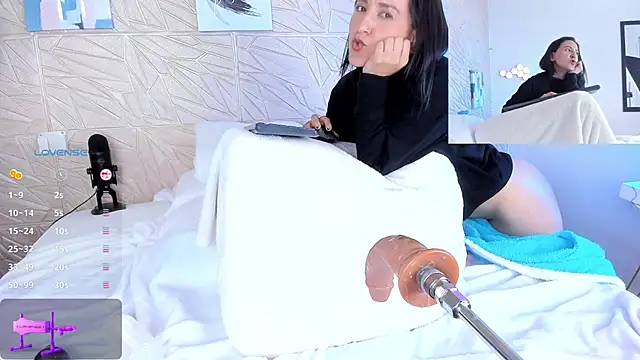 evaa rose online show from 01.23.25