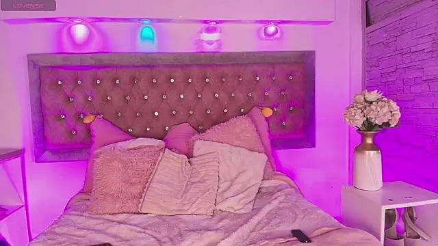 Yaki Tai online show from 03.01.26