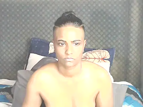 Snapshot of Dominate-stud chatting on 03.06.26 Dominate-stud online show from 03.06.26