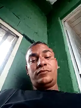 Snapshot of 121fff chatting on 09.24.25 121fff online show from 09.24.25