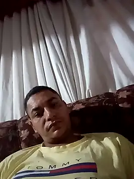 Snapshot of 121fff chatting on 11.12.25 121fff online show from 11.12.25