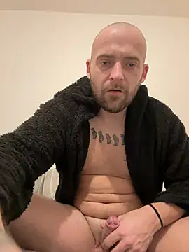 Snapshot of bigguy101 chatting on 01.08.25 bigguy101 online show from 01.08.25