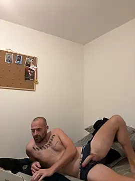 Snapshot of bigguy101 chatting on 02.06.25 bigguy101 online show from 02.06.25