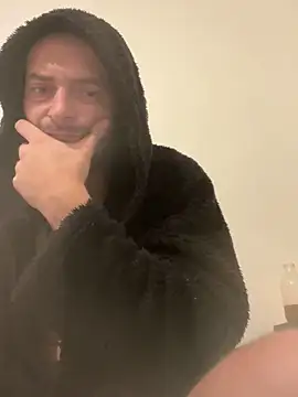 Snapshot of bigguy101 chatting on 02.21.25 bigguy101 online show from 02.21.25