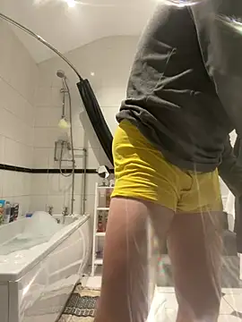 Snapshot of bigguy101 chatting on 03.10.25 bigguy101 online show from 03.10.25