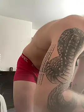 Snapshot of bigguy101 chatting on 03.20.25 bigguy101 online show from 03.20.25