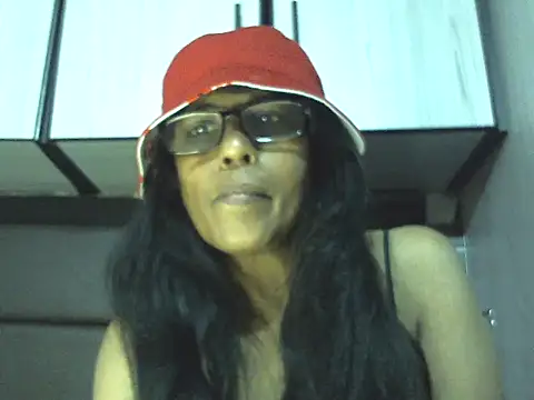 MsAttitude online show from 04.28.26