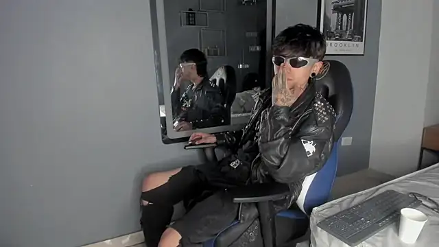 AcidMilo online show from 12.21.24