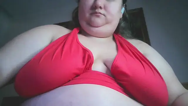 Snapshot of nicholle chatting on 01.30.25 nicholle online show from 01.30.25