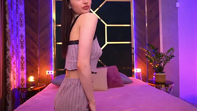 LittleeCutee online show from 03.11.25