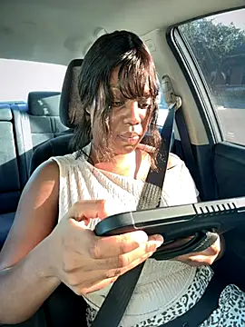 1Topgyal online show from 09.24.25