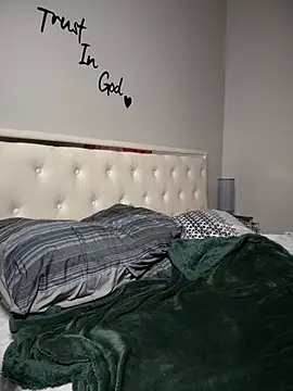 1Topgyal online show from 02.07.26