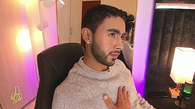 ItsMeEros online show from 12.02.25