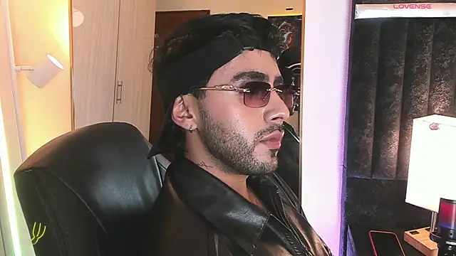 ItsMeEros online show from 05.08.26