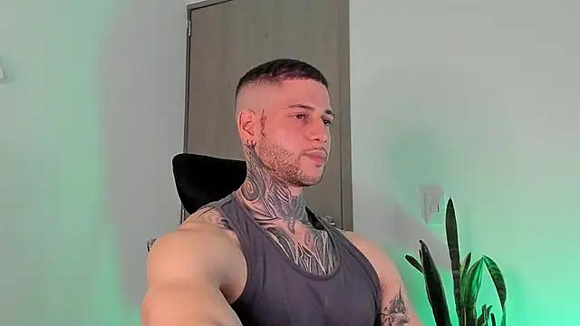  jamesleandros1 online show from 02.04.26