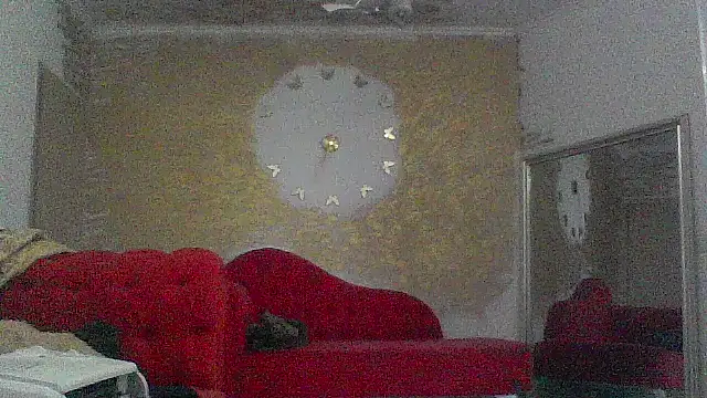 Snapshot of AnnaBellaLuckyXOXO chatting on 03.06.25 AnnaBellaLuckyXOXO online show from 03.06.25