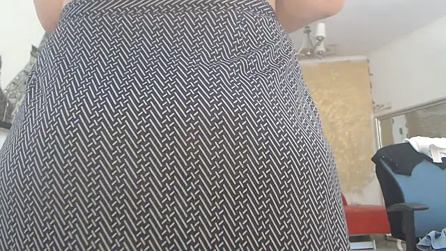 AnnaBellaLuckyXOXO online show from 07.10.26