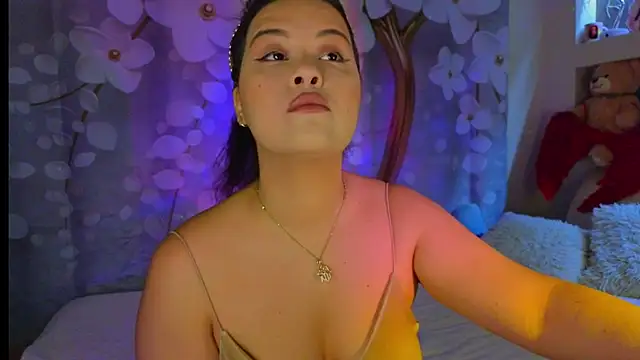 Malika uAngel online show from 03.06.25