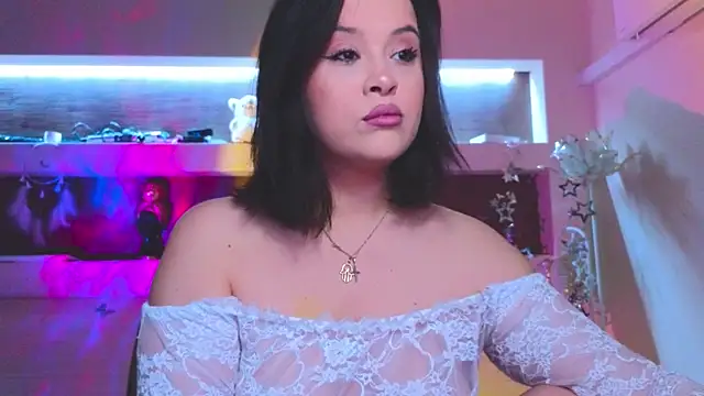 Malika uAngel online show from 10.17.25