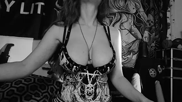 Silentmary online show from 07.08.26