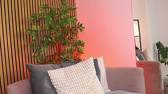 Avril Cyrus online show from 04.28.26