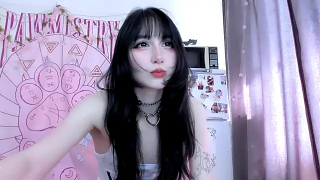 Holy420lolii online show from 06.19.26