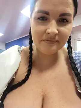 GeorgiaLerox online show from 10.03.25